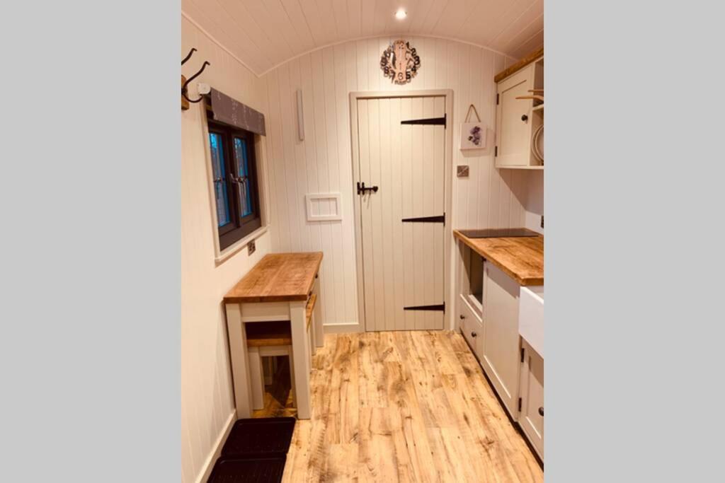 Lle Mary - Beautiful Views, Hot Tub, Secluded, Dog Welcome, Barmouth Llanddwywe 外观 照片